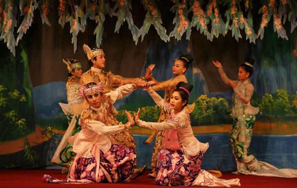Myanmar Culture